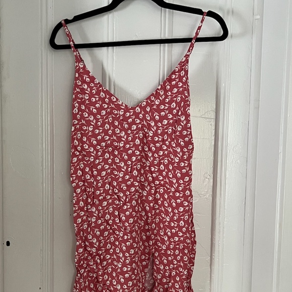 Dresses & Skirts - NWT Reformation Marlowe Dress